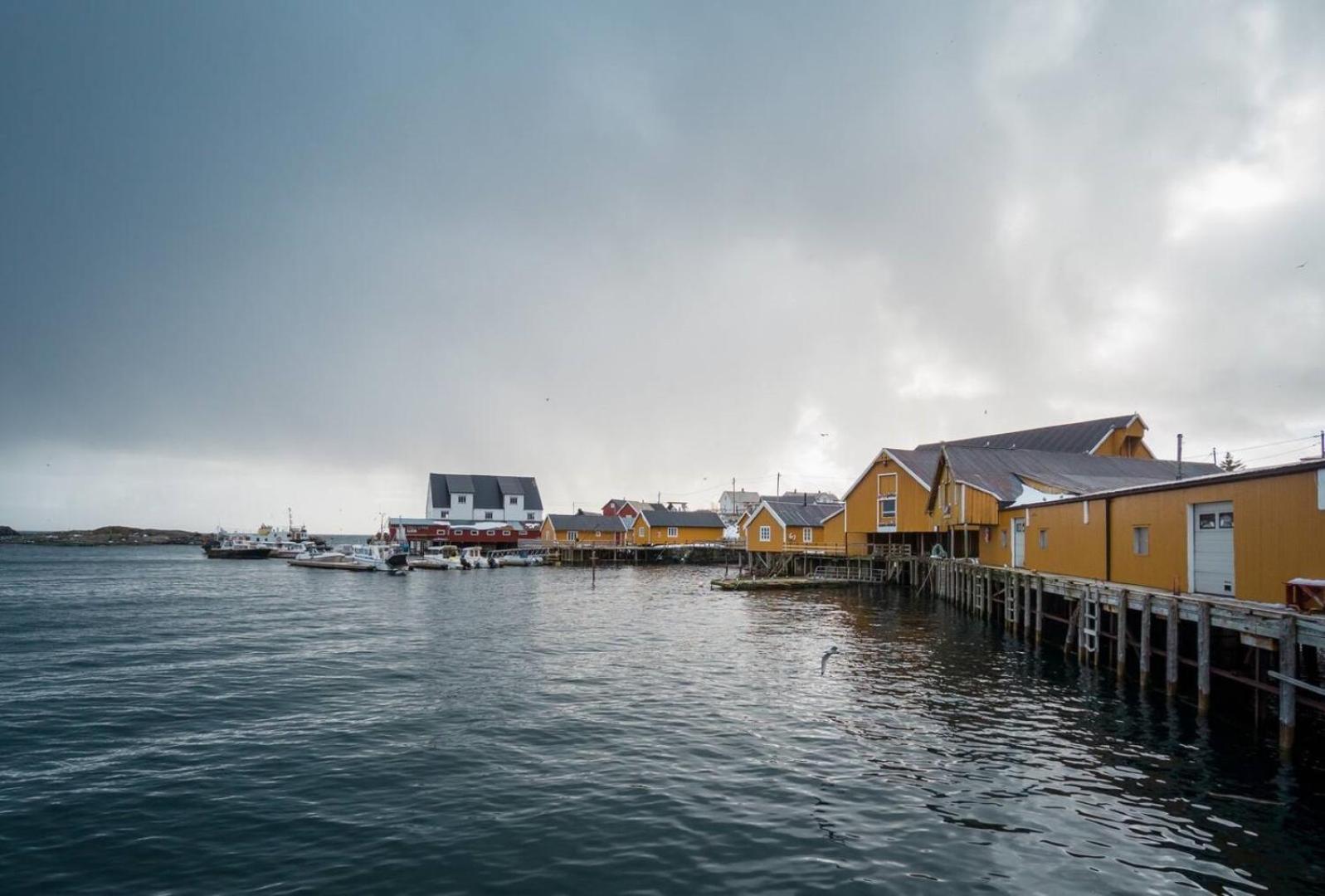 Explorers Cabin Lofoten Edge Sorvagen Exterior photo
